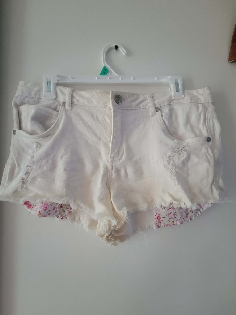 Streetwear Society White Distressed Denim Shorts with Floral Trim